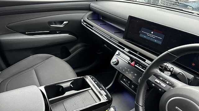 Hyundai TUCSON 1.6T Hybrid Advance 5dr Auto Hybrid Estate Black