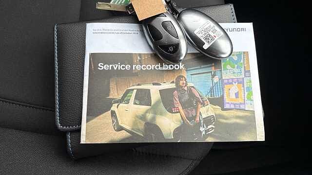 Hyundai TUCSON 1.6T Hybrid Advance 5dr Auto Hybrid Estate Black