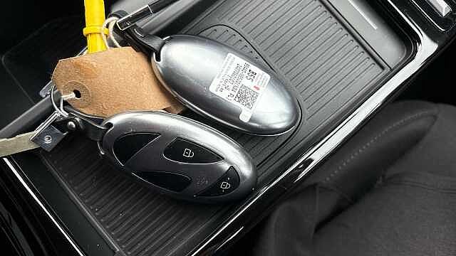 Hyundai TUCSON 1.6T Hybrid Advance 5dr Auto Hybrid Estate Black