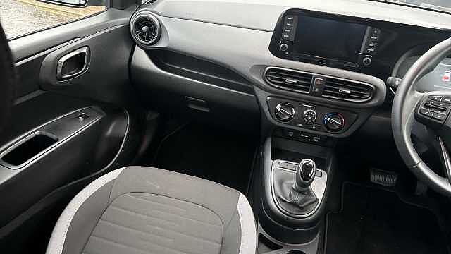 Hyundai I10 1.0 [63] Advance 5dr Auto [Nav] Petrol Hatchback Grey