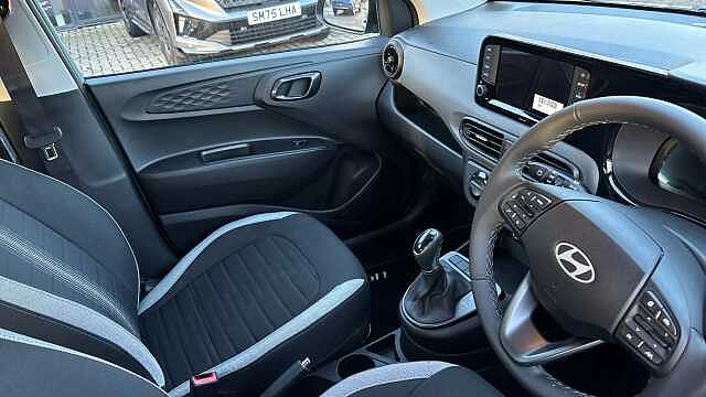 Hyundai i10 1.0 [63] Advance 5dr Auto [Nav] Petrol Hatchback