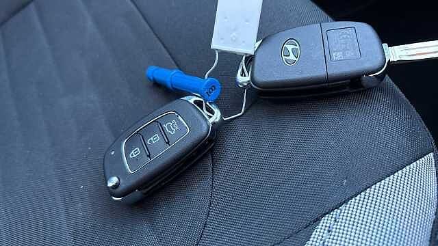 Hyundai i10 1.0 [63] Advance 5dr Auto [Nav] Petrol Hatchback