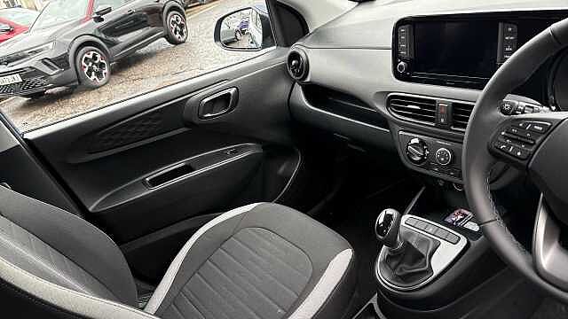 Hyundai I10 1.0 [63] Advance 5dr Auto [Nav] Petrol Hatchback Blue