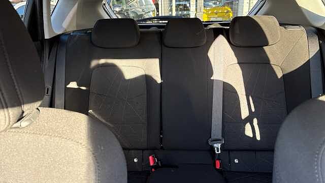 Hyundai BAYON 1.0 TGDi 48V MHEV Premium 5dr DCT Petrol Hatchback White