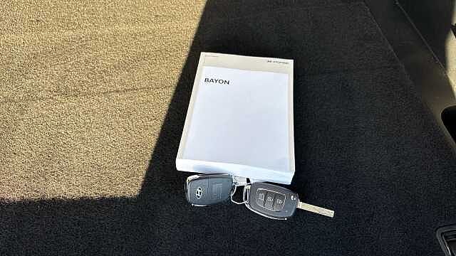 Hyundai BAYON 1.0 TGDi 48V MHEV Premium 5dr DCT Petrol Hatchback White