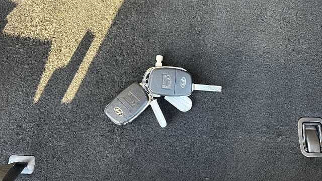 Hyundai BAYON 1.0 TGDi 48V MHEV Premium 5dr DCT Petrol Hatchback White