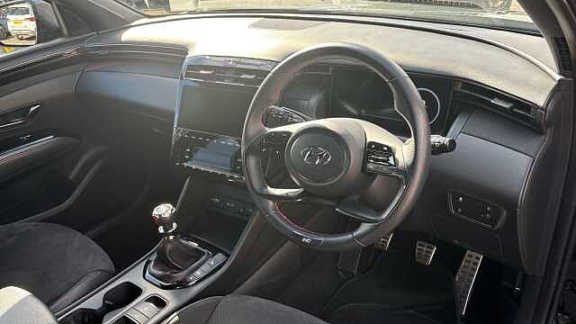 Hyundai TUCSON 1.6 TGDi N Line 5dr 2WD Petrol Estate Black