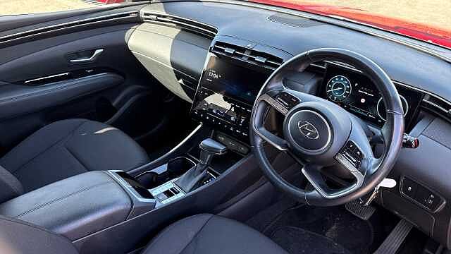 Hyundai TUCSON 1.6 TGDi 48V MHD SE Connect 5dr 2WD DCT Petrol Estate