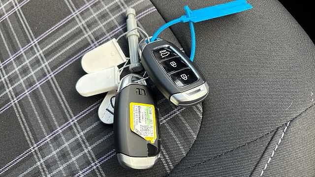 Hyundai i10 1.2 [79] Premium 5dr Auto [Nav] Petrol Hatchback