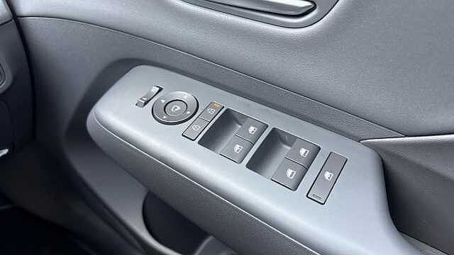 Hyundai KONA 160kW Ultimate 65kWh 5dr Auto Electric Hatchback Abyss Black - Pearl