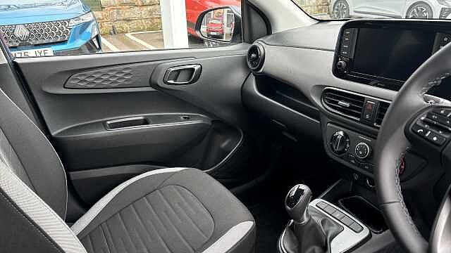 Hyundai i10 1.0 [63] Advance 5dr Auto [Nav] Petrol Hatchback