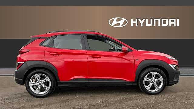 Hyundai KONA 1.0 TGDi 48V MHEV SE Connect 5dr Petrol Hatchback Red