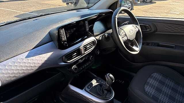 Hyundai i10 1.2 [79] Premium 5dr Auto [Nav] Petrol Hatchback