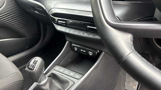 Hyundai I20 1.0T GDi Premium 5dr Petrol Hatchback White