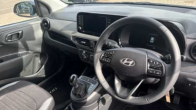 Hyundai I10 1.0 [63] Advance 5dr Auto [Nav] Petrol Hatchback Vibrant Blue - Pearl