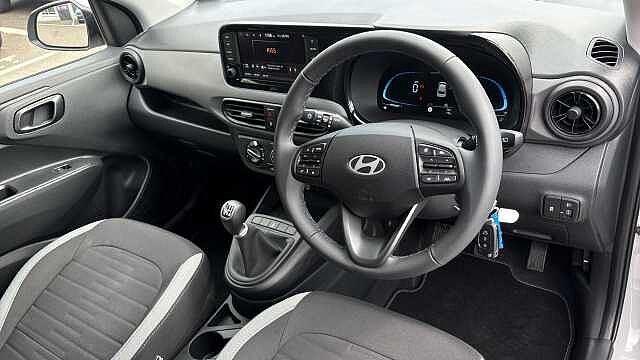 Hyundai i10 1.0 [63] Advance 5dr [Nav] Petrol Hatchback