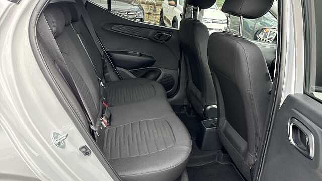 Hyundai i10 1.0 [63] Advance 5dr [Nav] Petrol Hatchback