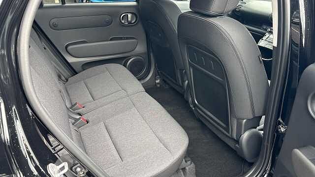 Hyundai INSTER 85kW 02 49kWh 5dr Auto Electric Hatchback