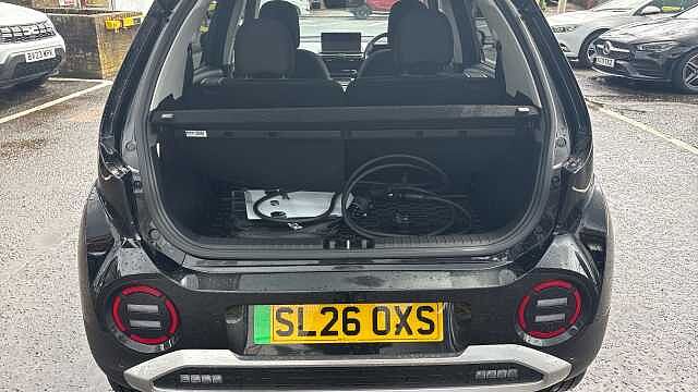 Hyundai INSTER 85kW 02 49kWh 5dr Auto Electric Hatchback