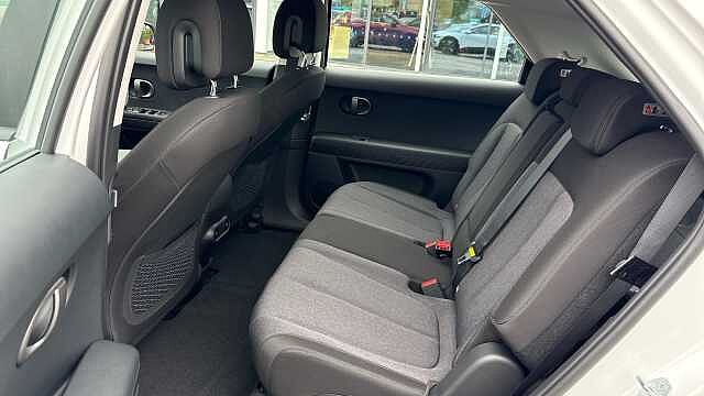 Hyundai IONIQ 5 125kW Advance 63 kWh 5dr Auto Electric Hatchback Special Solid - Atlas White
