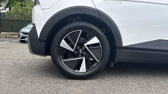 Hyundai IONIQ 5 125kW Advance 63 kWh 5dr Auto Electric Hatchback Special Solid - Atlas White