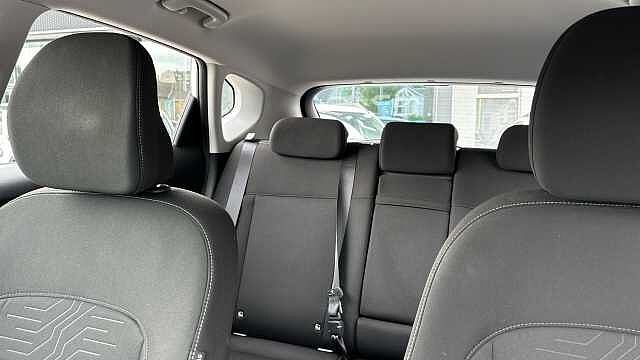 Hyundai KONA 1.6T 138 Advance 5dr Petrol Hatchback Silver