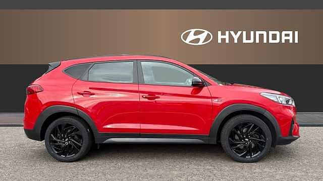 Hyundai TUCSON 1.6 CRDi 48V MHD 136 N Line 5dr 2WD DCT Diesel Estate Red