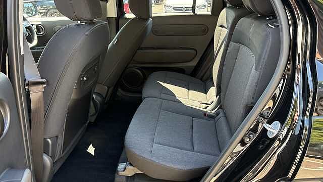 Hyundai INSTER 85kW 02 49kWh 5dr Auto Electric Hatchback
