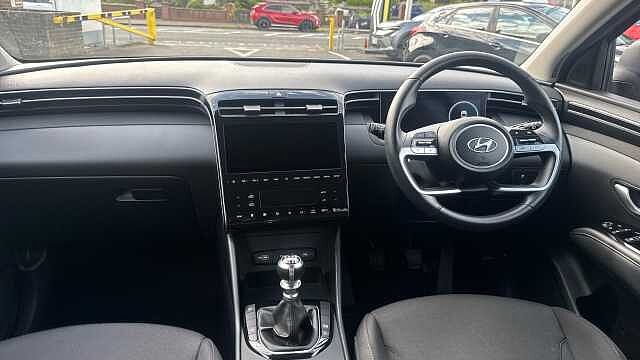 Hyundai TUCSON 1.6 TGDi SE Connect 5dr 2WD Petrol Estate Red