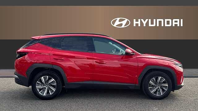 Hyundai TUCSON 1.6 TGDi SE Connect 5dr 2WD Petrol Estate Red