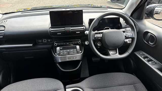 Hyundai INSTER 85kW 01 49kWh 5dr Auto Electric Hatchback Abyss Black - Pearl