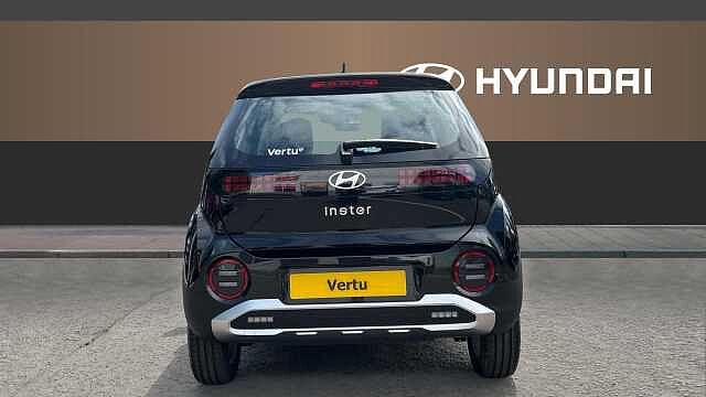 Hyundai INSTER 85kW 01 49kWh 5dr Auto Electric Hatchback Abyss Black - Pearl