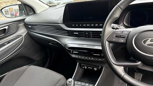 Hyundai I20 1.0T GDi 90 Tech Line 5dr Petrol Hatchback Lumen Grey - Pearl