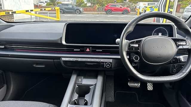 Hyundai IONIQ 6 168kW Premium 77kWh 4dr Auto Electric Saloon